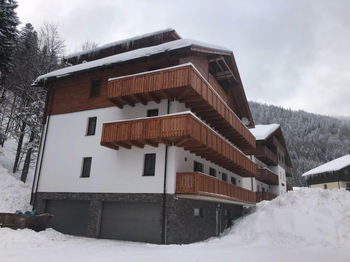 Apartmanovy Dom Poludnica - Chopok Juh Тале Экстерьер фото