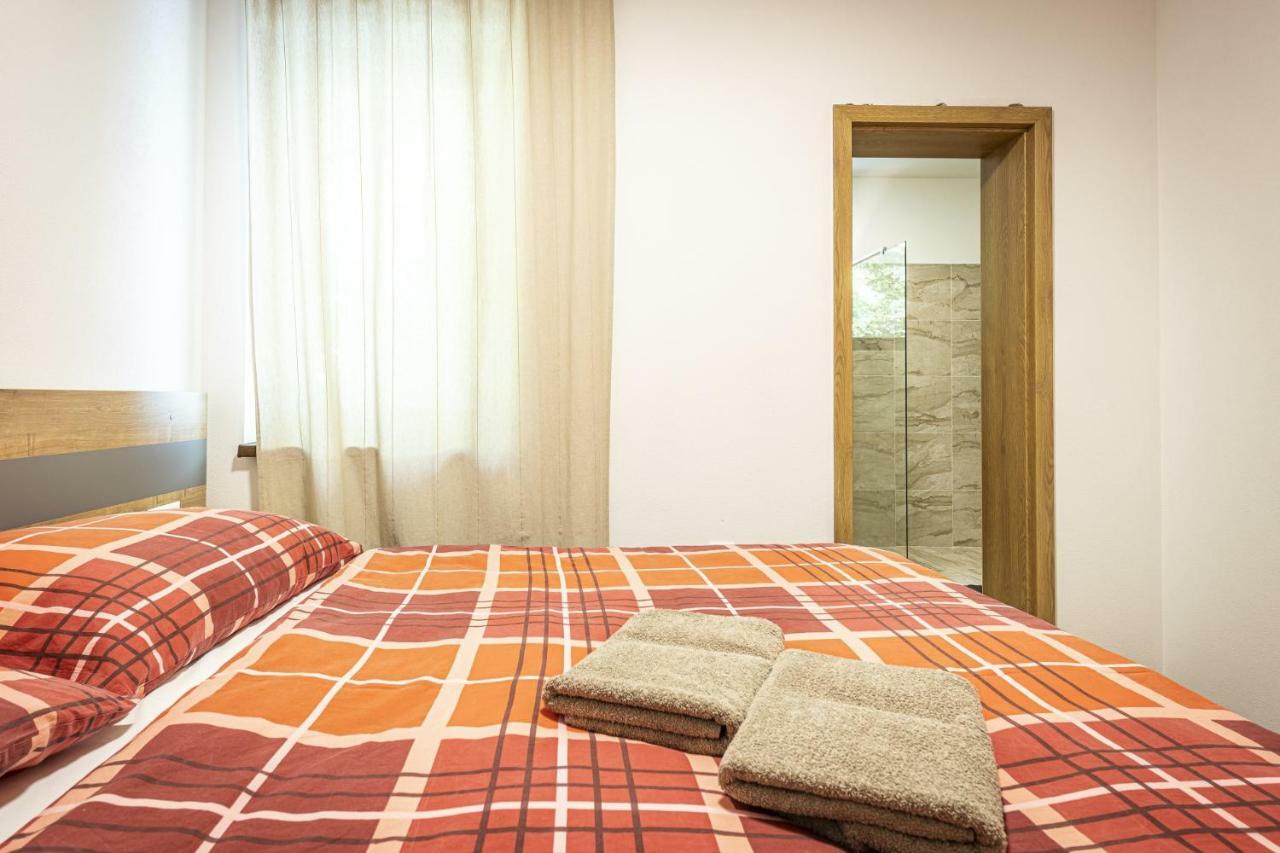 Apartmanovy Dom Poludnica - Chopok Juh Тале Экстерьер фото