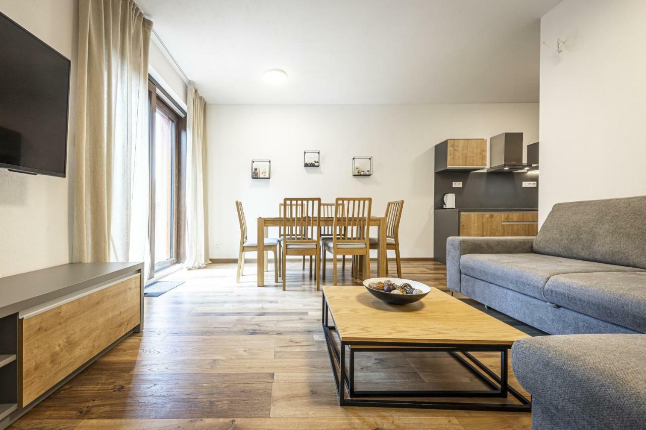 Apartmanovy Dom Poludnica - Chopok Juh Тале Экстерьер фото