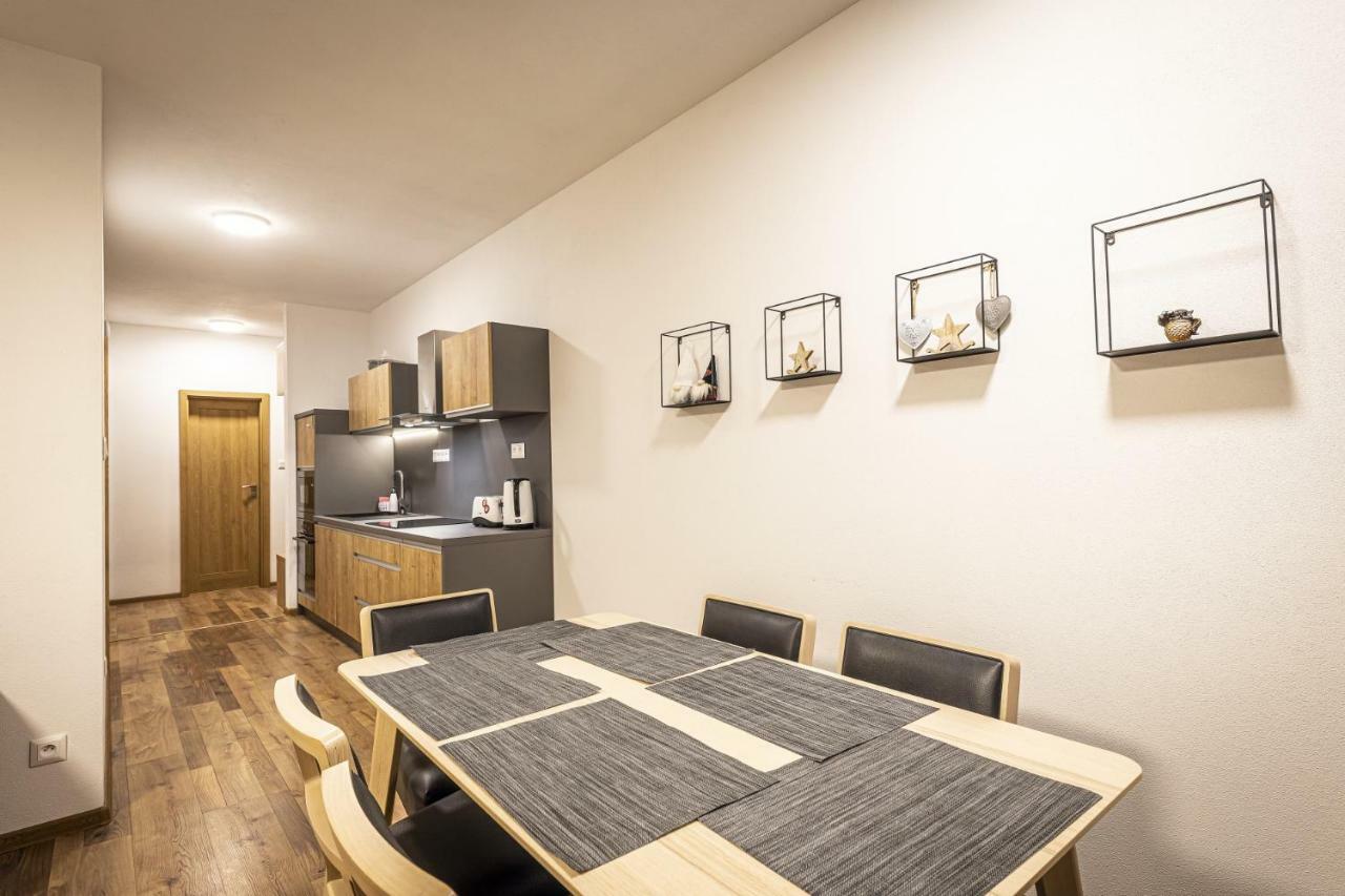 Apartmanovy Dom Poludnica - Chopok Juh Тале Экстерьер фото