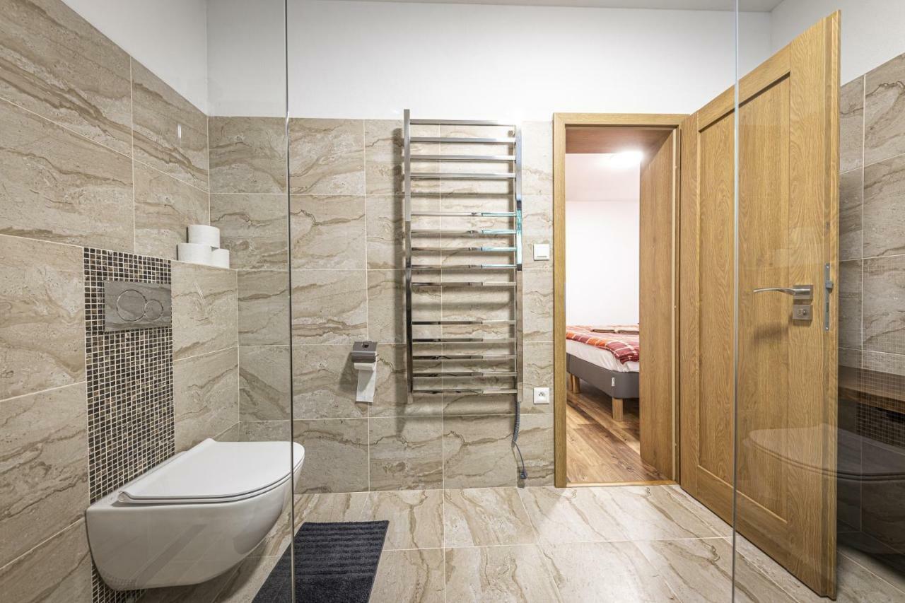 Apartmanovy Dom Poludnica - Chopok Juh Тале Экстерьер фото